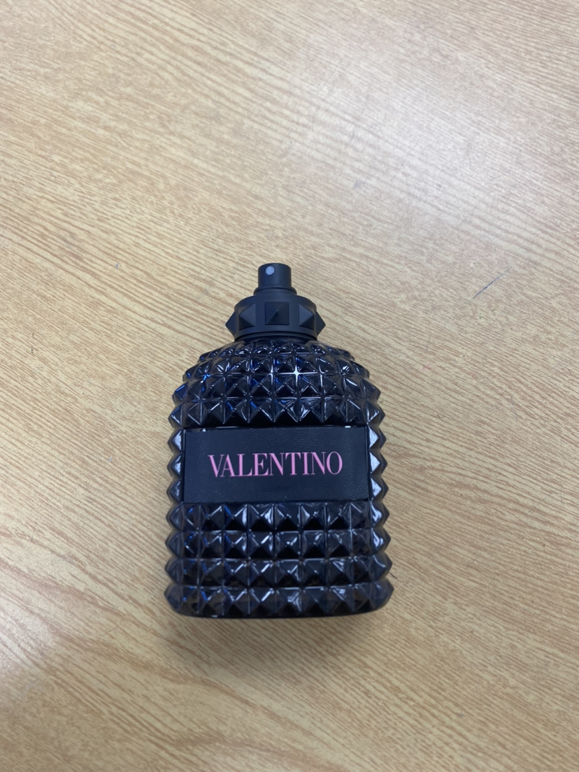 Valentino born in Roma UOMO (mens) thumbnail