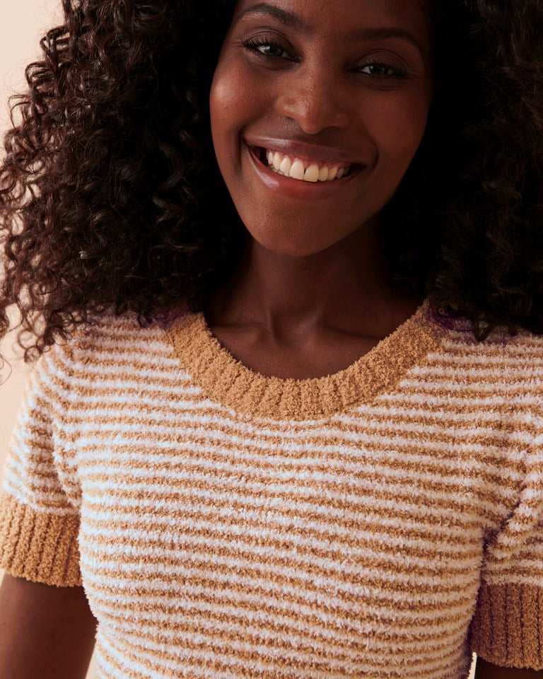 La Vie En Rose Crop Top image indicator(2)