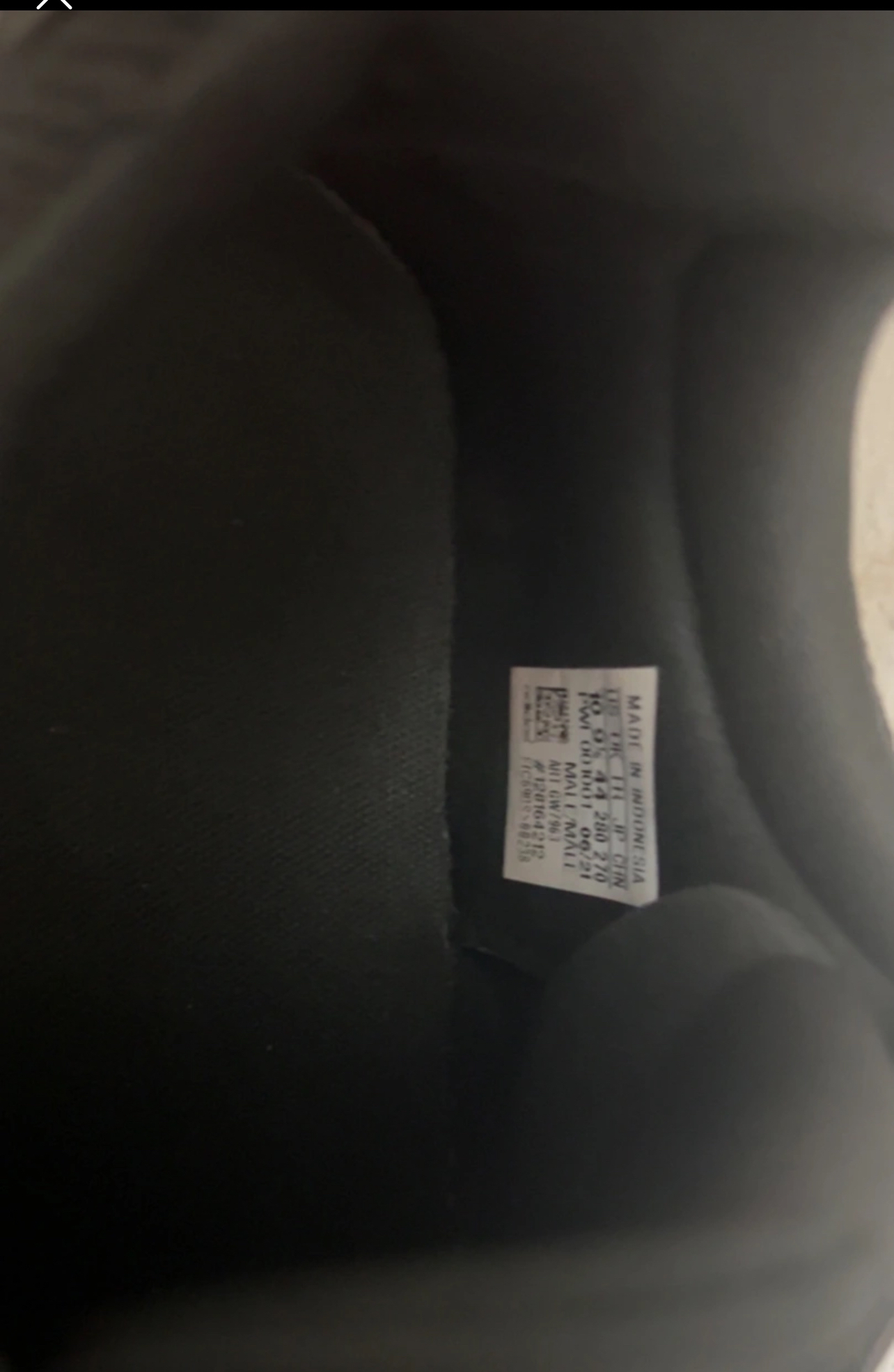 Adidas Original Men’s shoes image indicator(3)