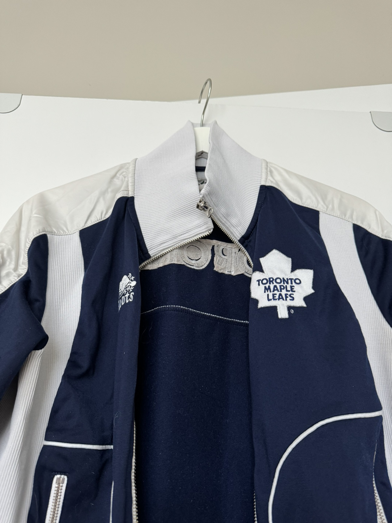 Women’s Roots Toronto Maple Leafs Zip up image indicator(3)