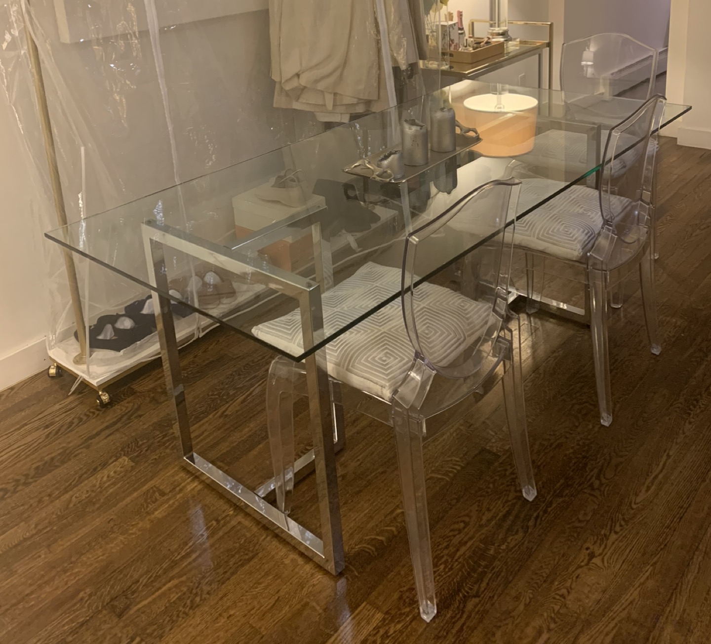 CB2 Dining Table & 4 ghost chairs