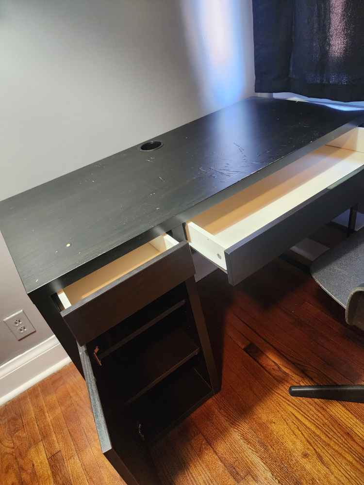 desk
