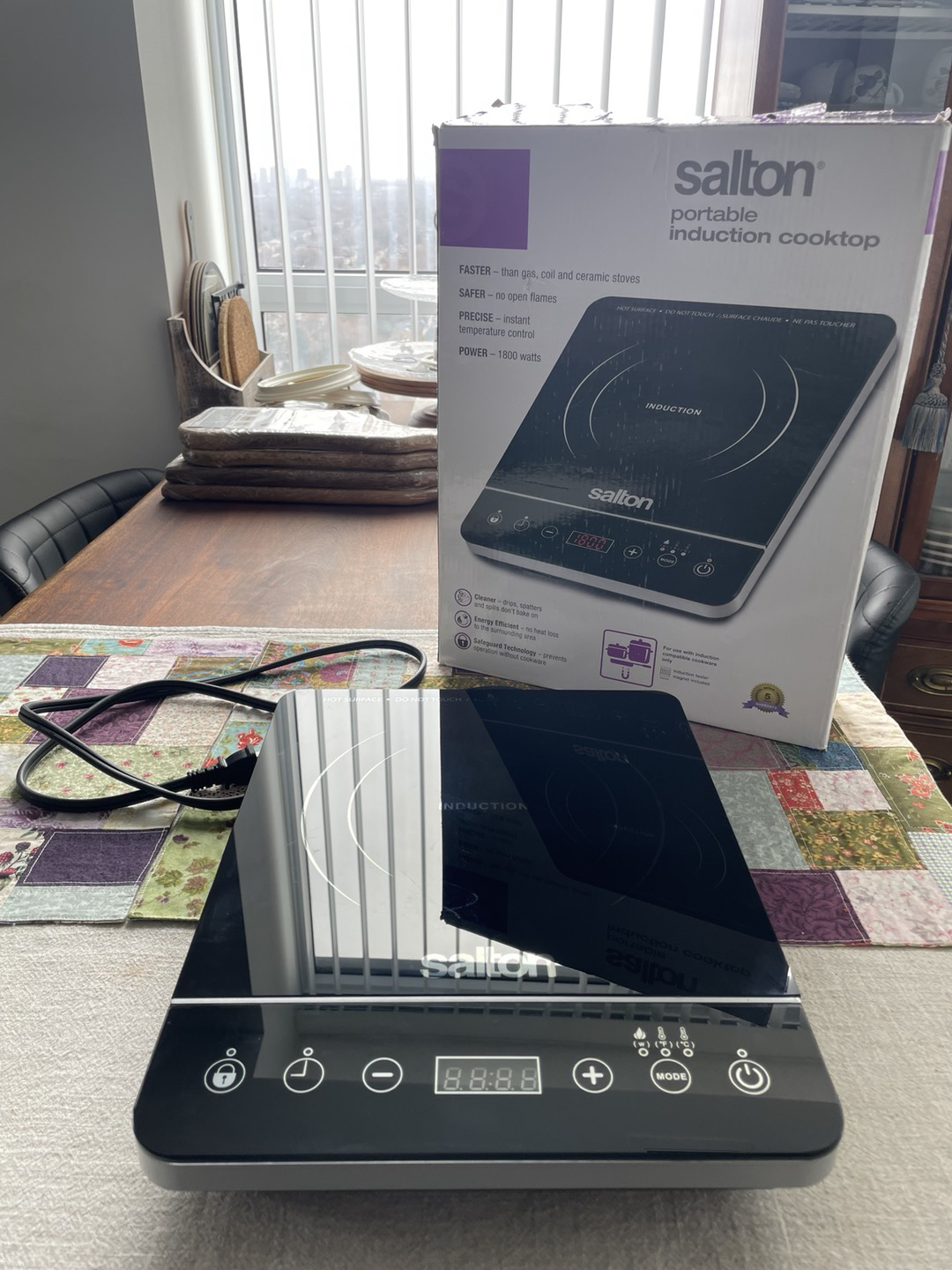 Salton portable induction cooktop - photo 2