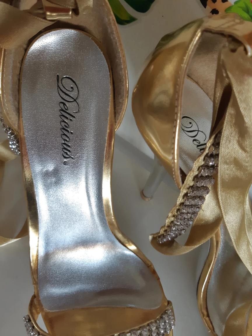 High-heel Shoes - photo 3