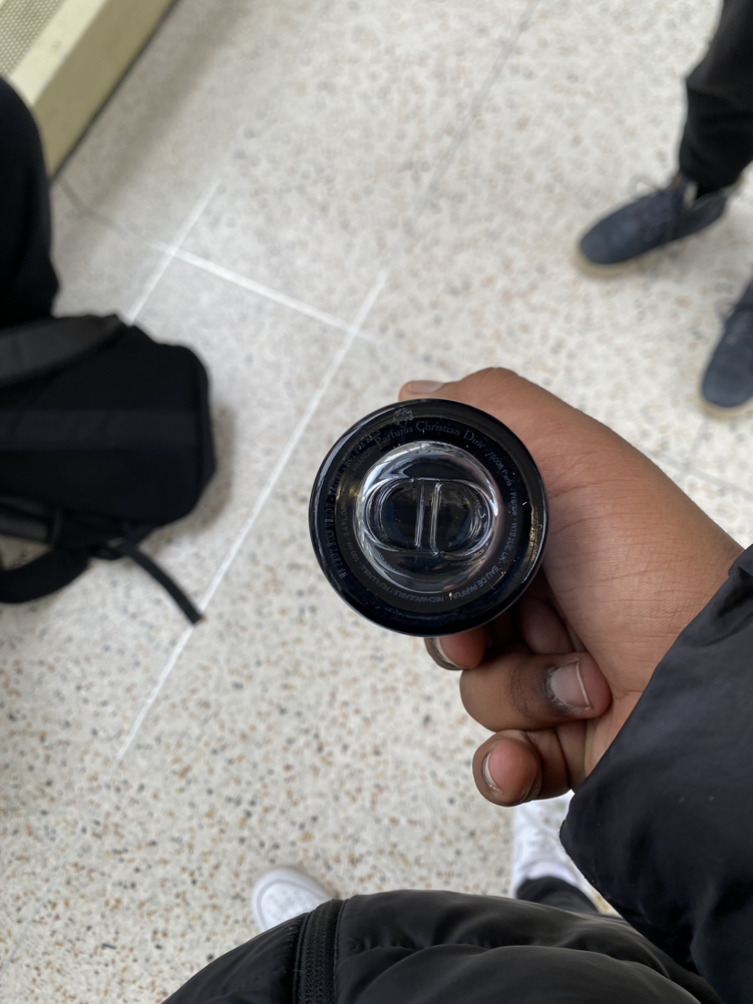 Dior sauvage image indicator(2)