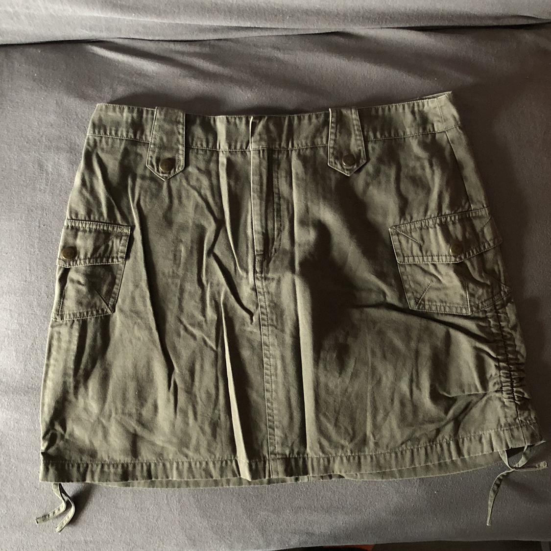 Green Skirt image indicator(4)