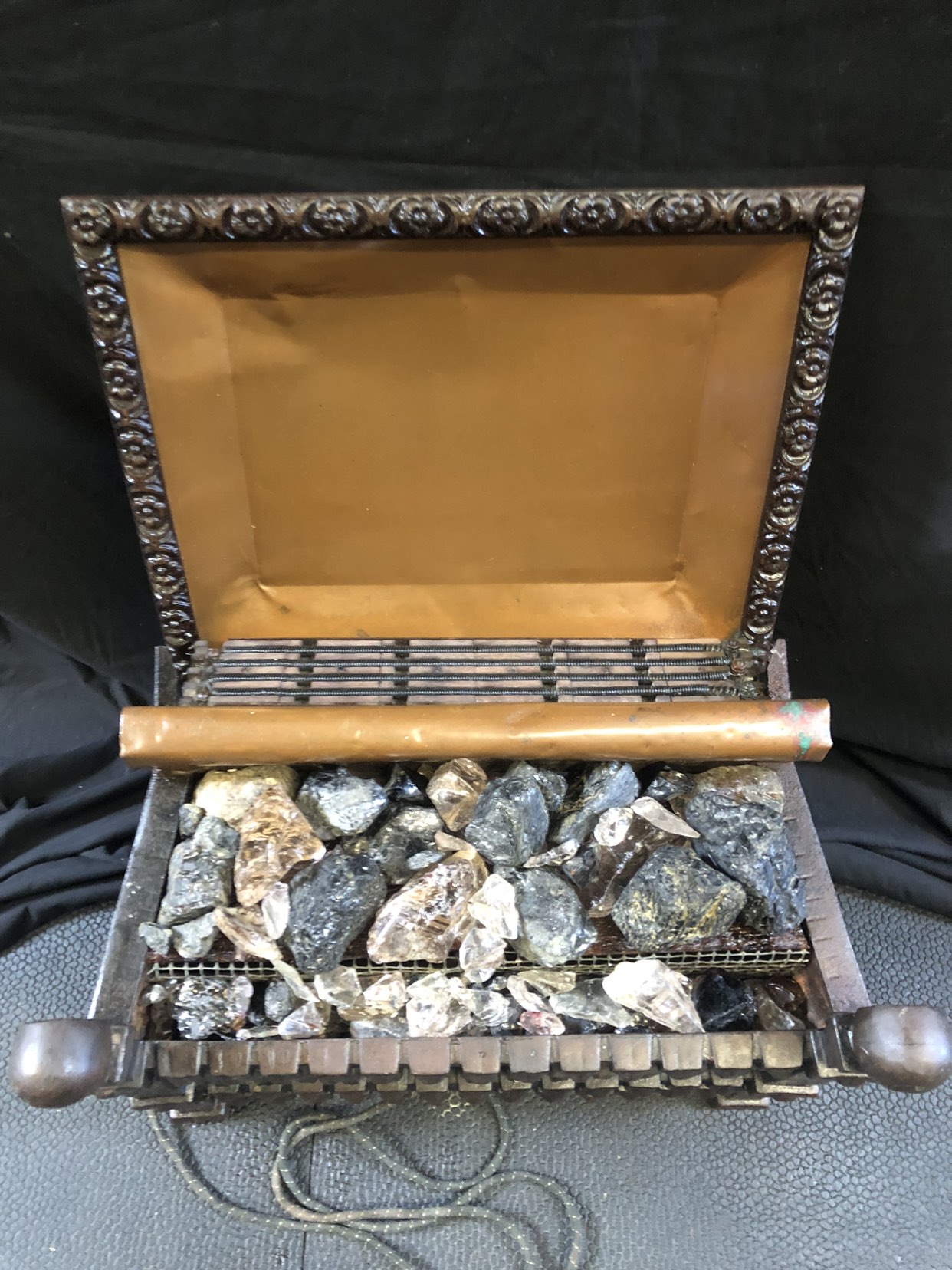 Antique Electric heater image indicator(3)