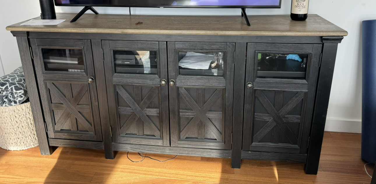 Entertainment stand