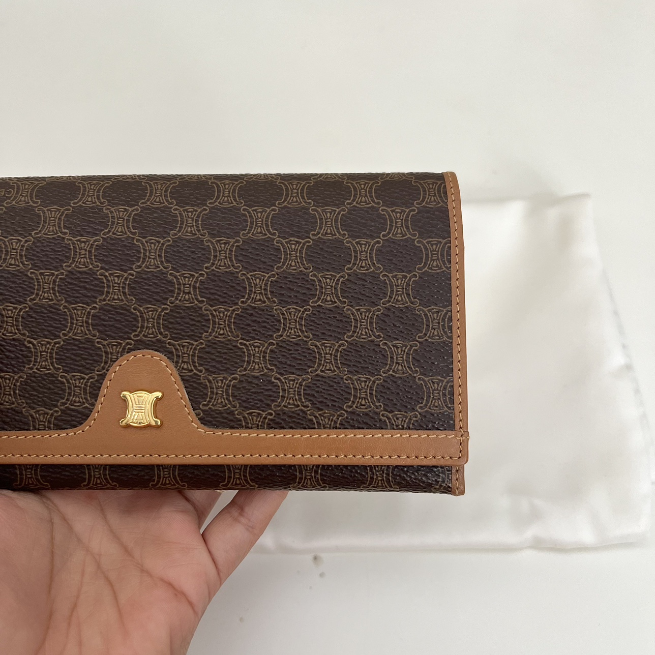 Celine Vintage Wallet - photo 3