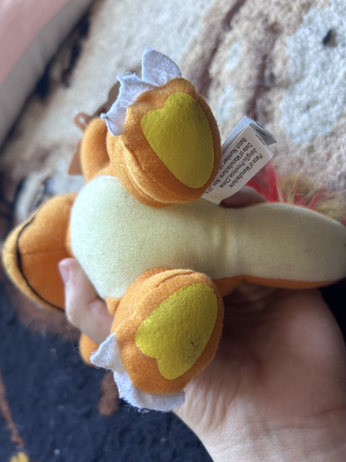 Charmander Plush Toy | Official Pokémon | 2016 Make image indicator(7)