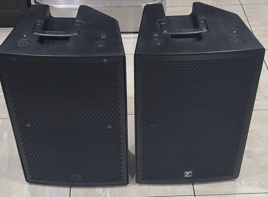 YORKVILLE PS12P 12" Powered Speaker Pair thumbnail