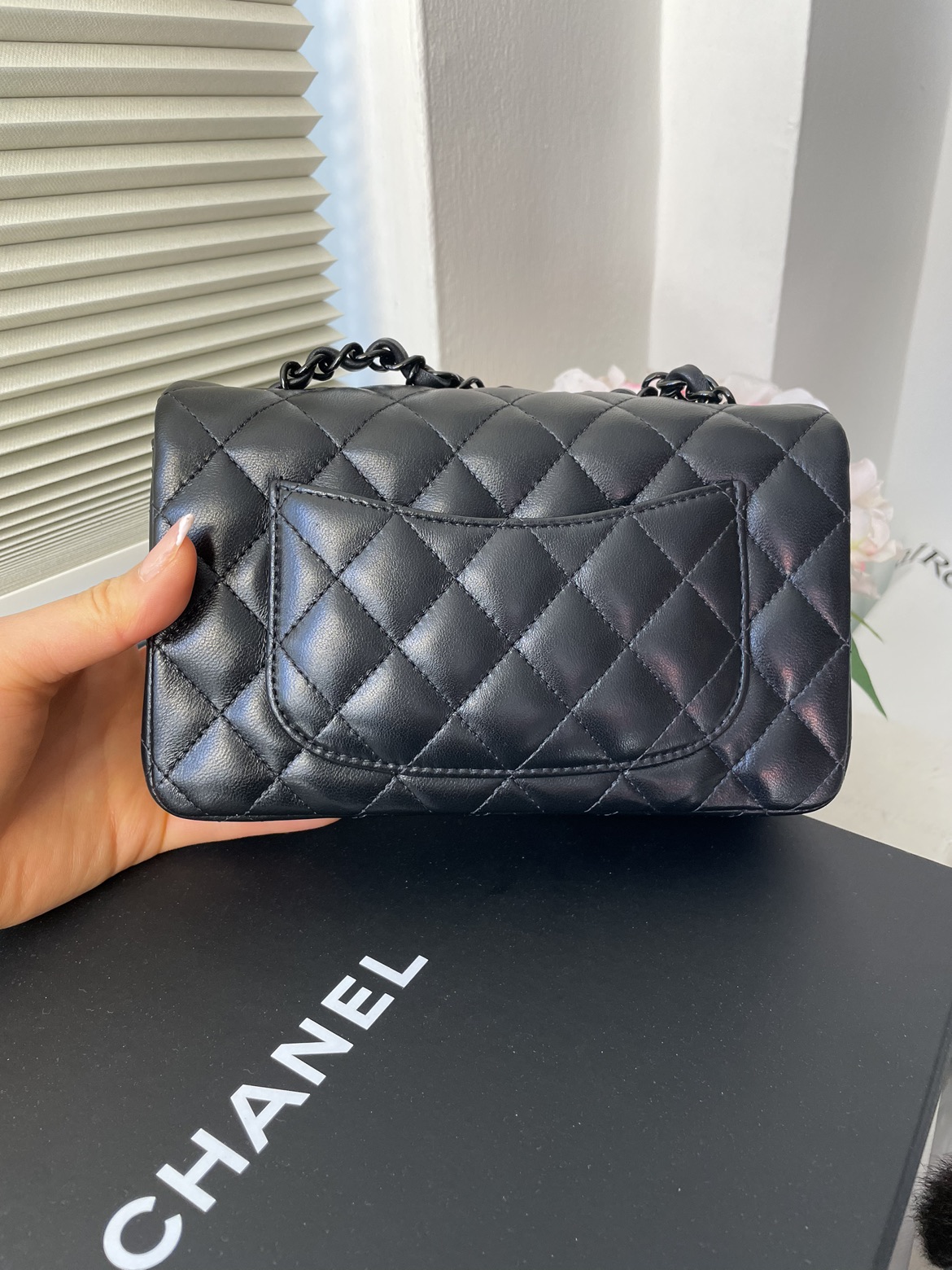 Chanel so black classic flap mini rectangle bag - photo 3