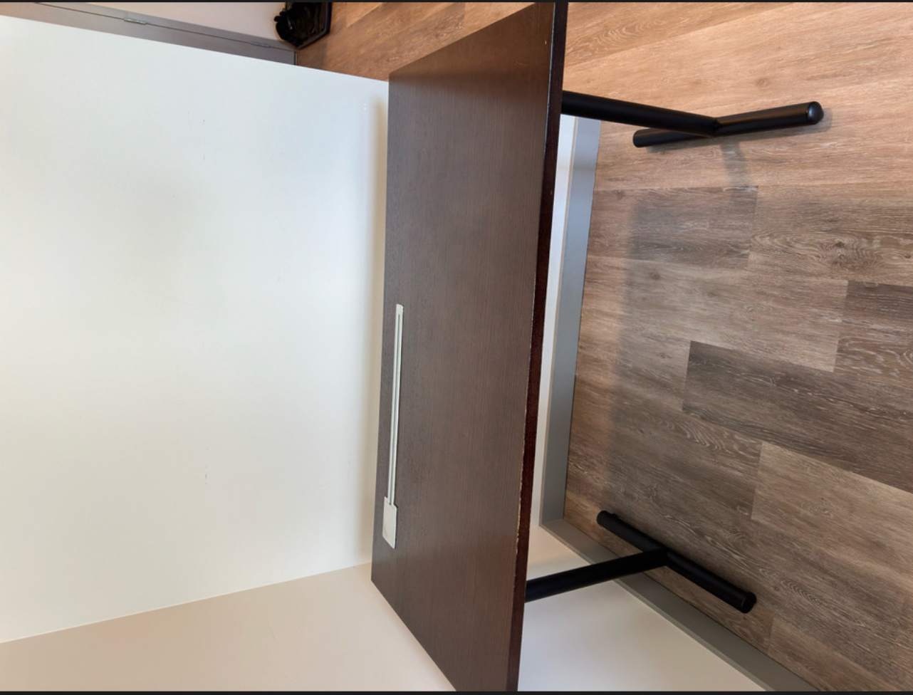 Office Desk & Chair - photo 5