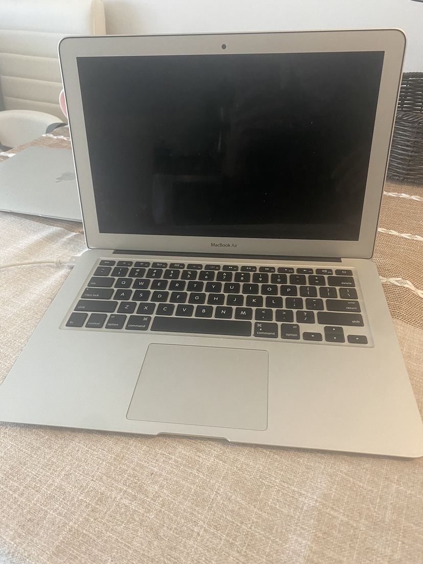 Apple Mac Book Air