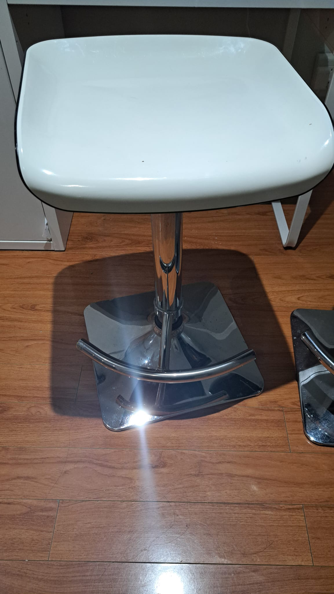 Chairs - photo 2