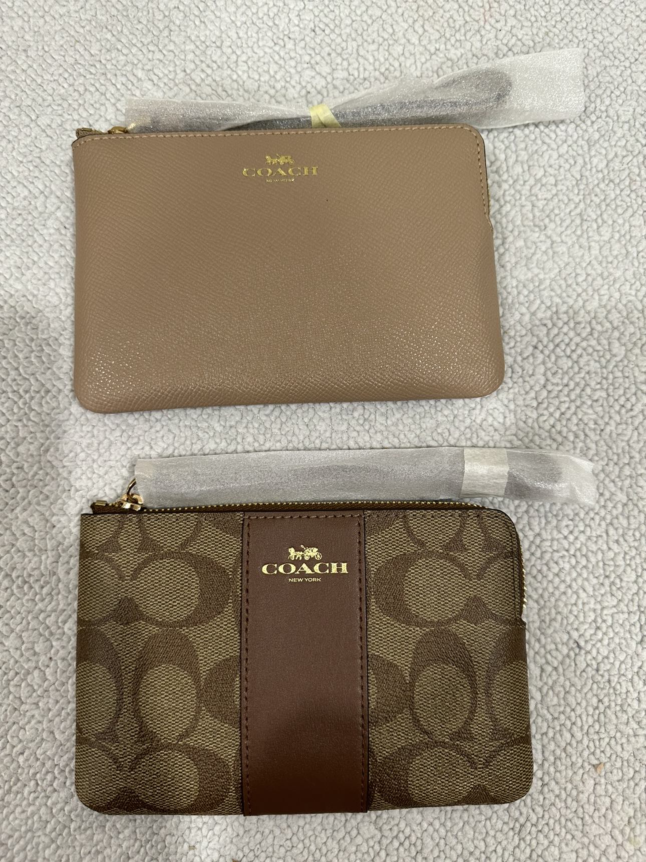 Brand New Coach Small Wristlets thumbnail