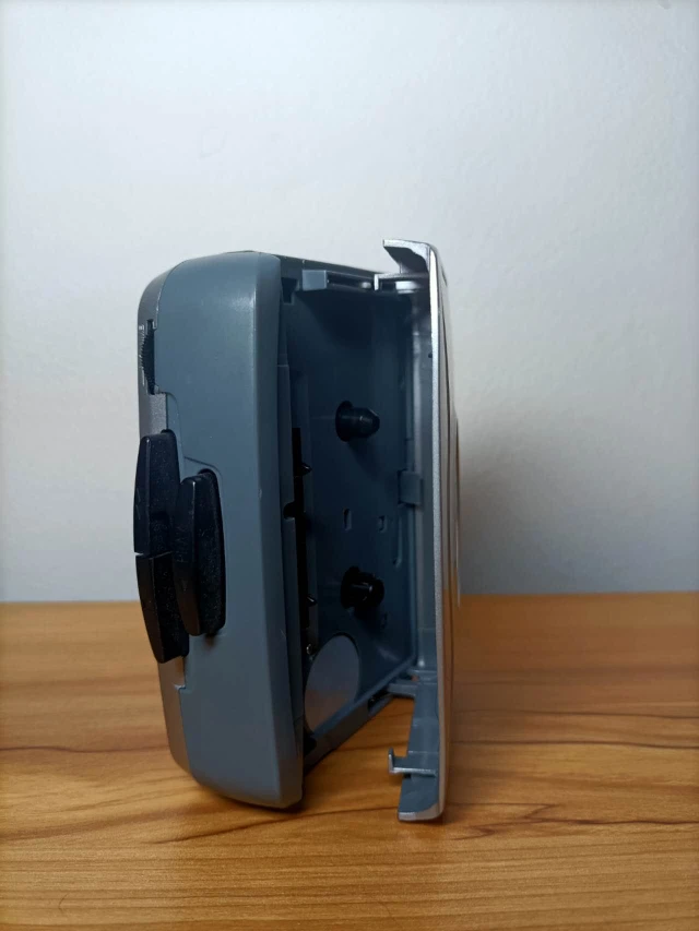 ‼️MOVING SALE‼️Cassette Player - photo 2