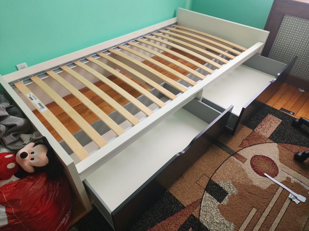  Twin Ikea Flaka bed frame with 2 drawers Practically Brand New