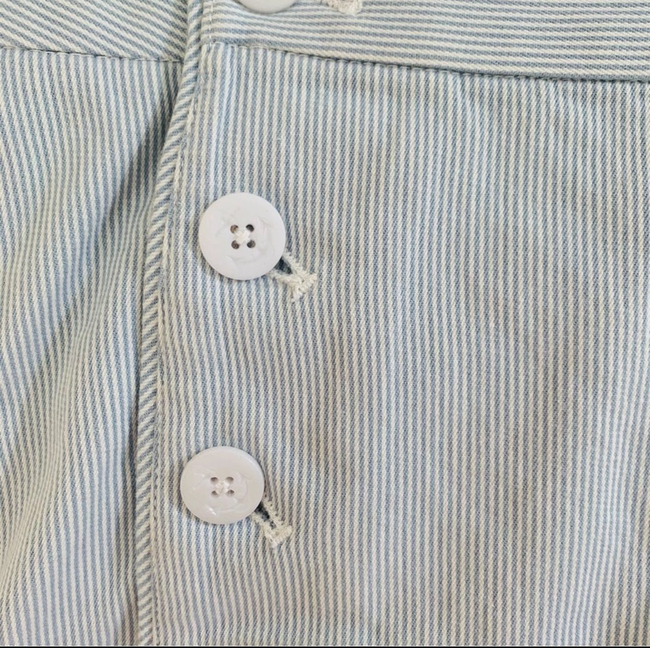 Selling brand new Aritzia shorts in size 2 image indicator(4)