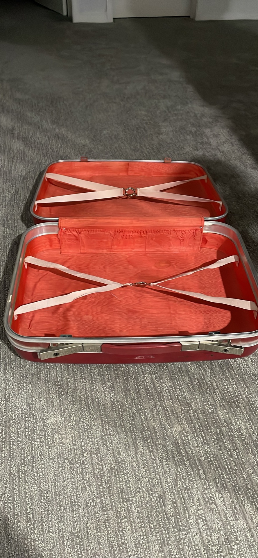Vintage - Hard cover luggage - photo 3