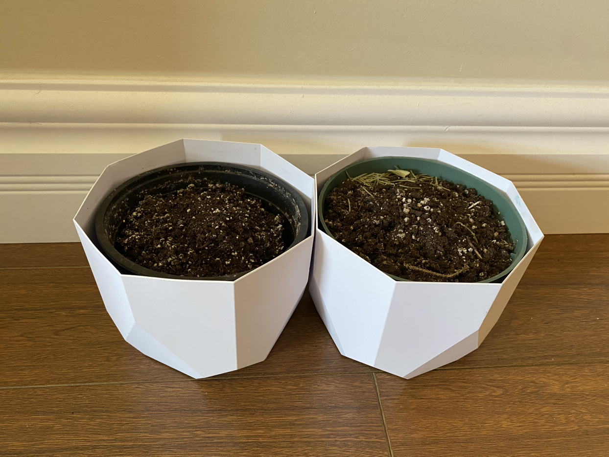 Plastic Plant pots thumbnail