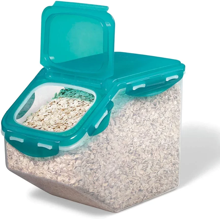 container with lid for flour in kitchen - photo 2