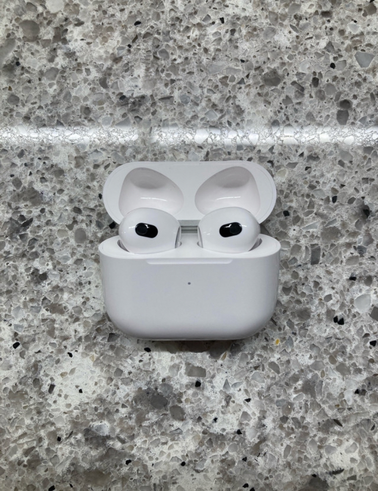 AirPods Gen 3 (Clones) - photo 3