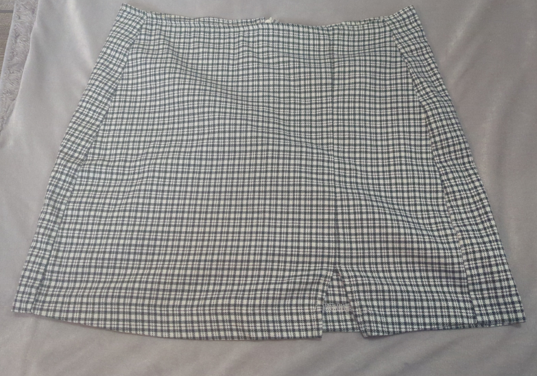 green checkered Harlow skirt - size M thumbnail