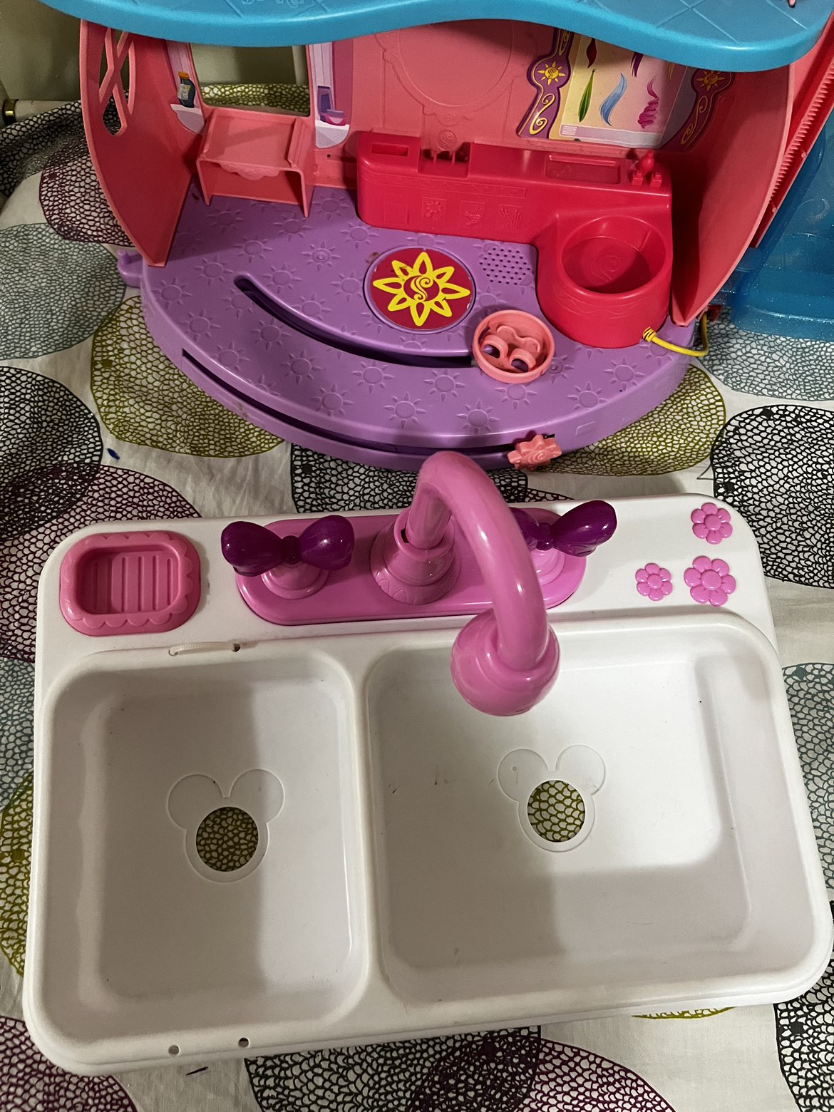 Kids toys