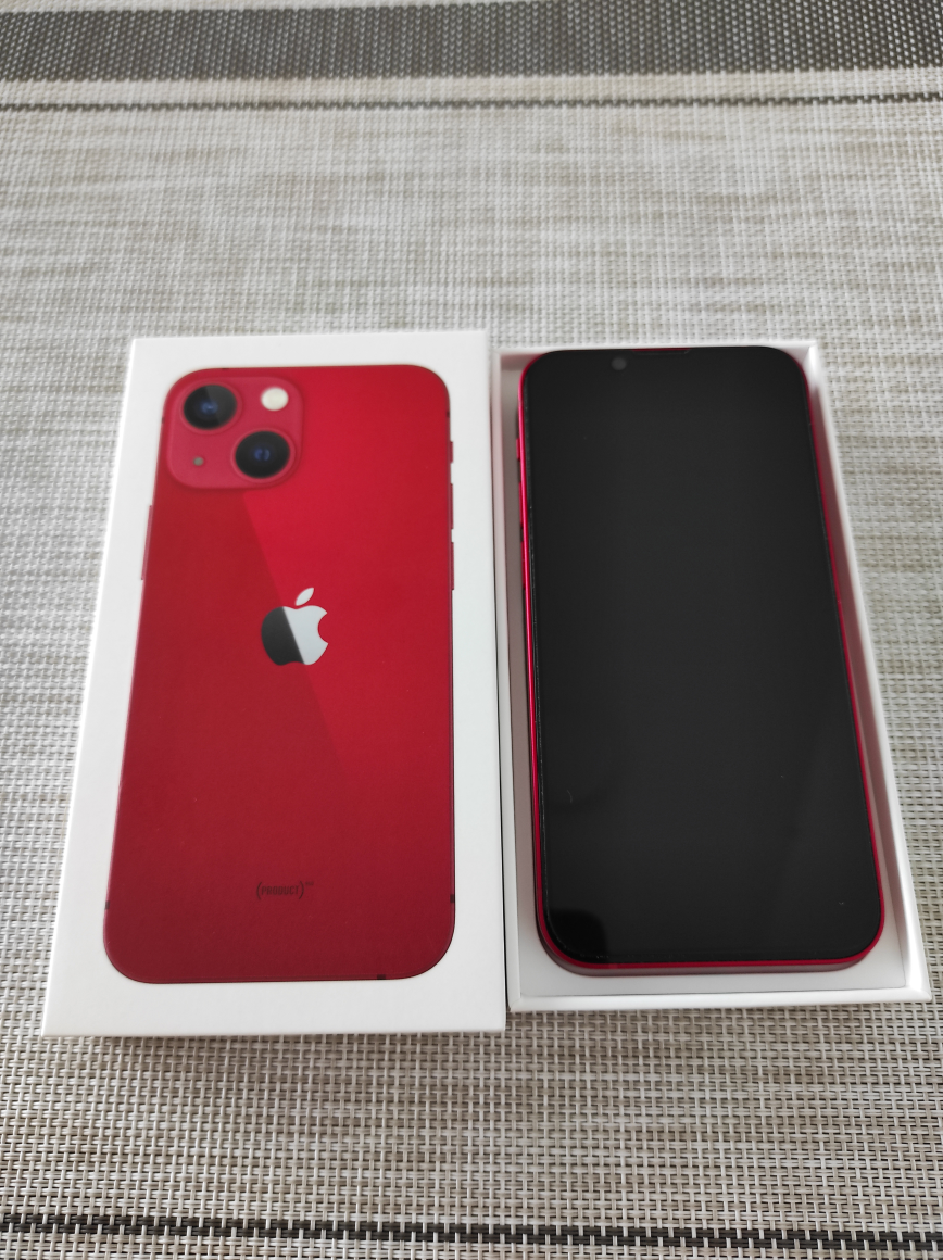 iPhone 13 mini thumbnail