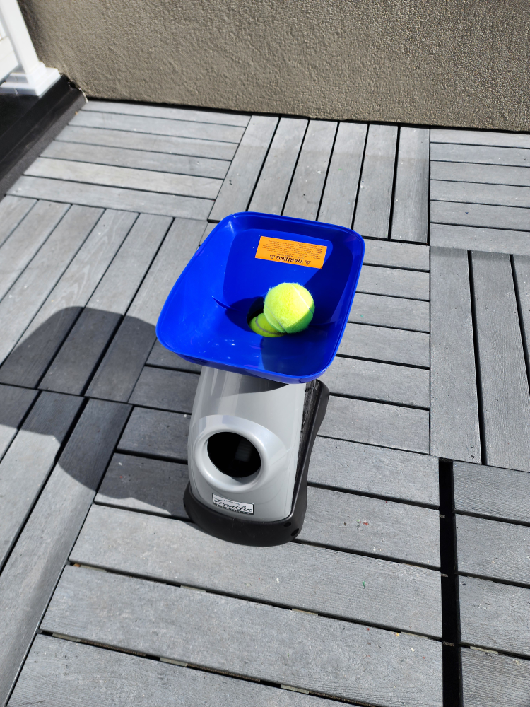 pet tennis ball launcher thumbnail