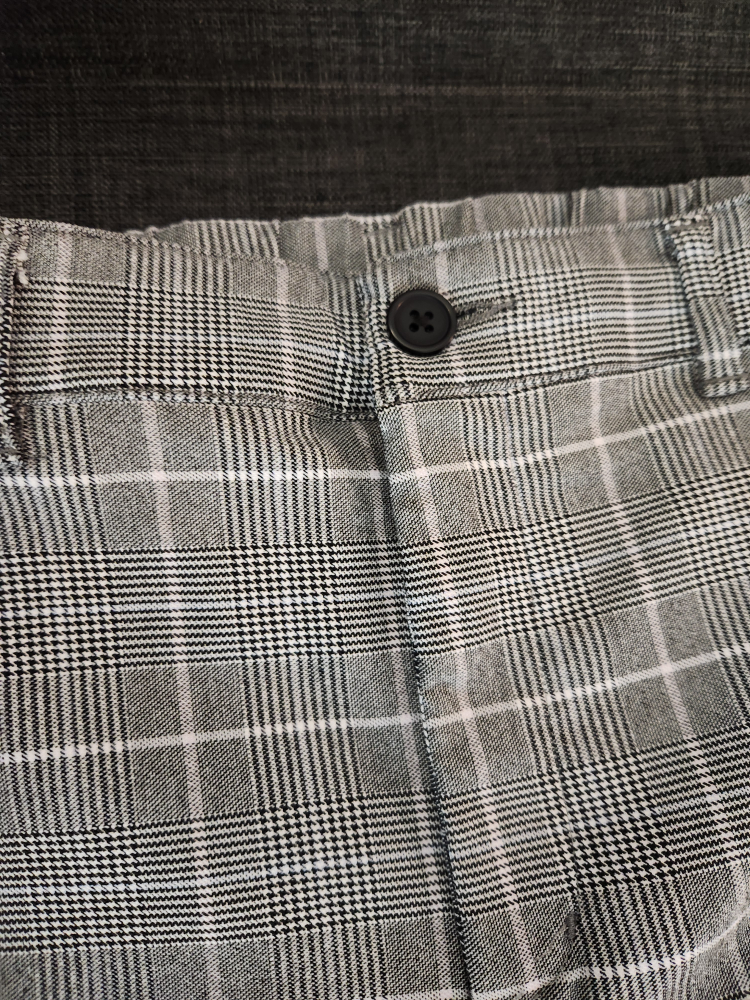 * BRAND NEW-NEVER WORN Womens GARAGE Plaid Jegging/Pants * - photo 4