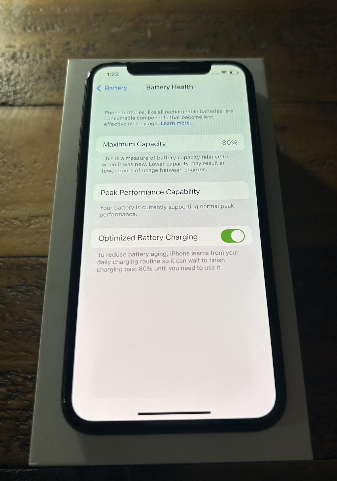 IPhone X 64GB - photo 3