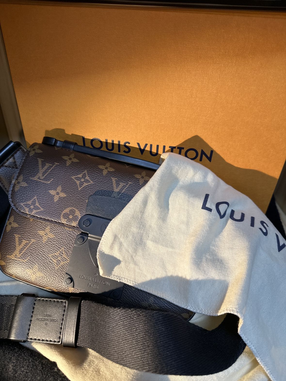 Original Louis vuitton bag
