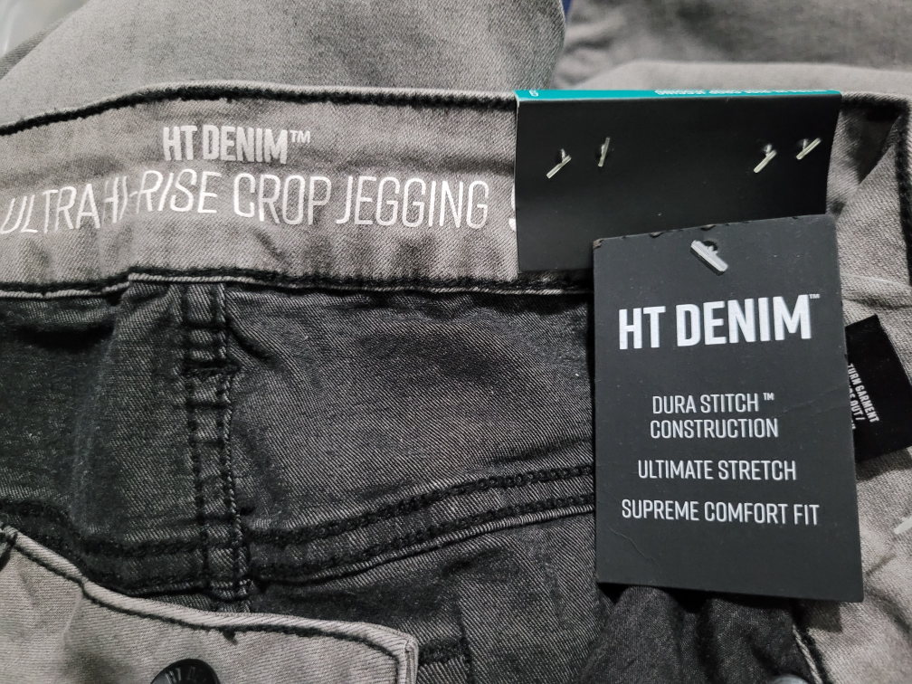 🆕️Hot Topic Denim/Jeggins image indicator(7)