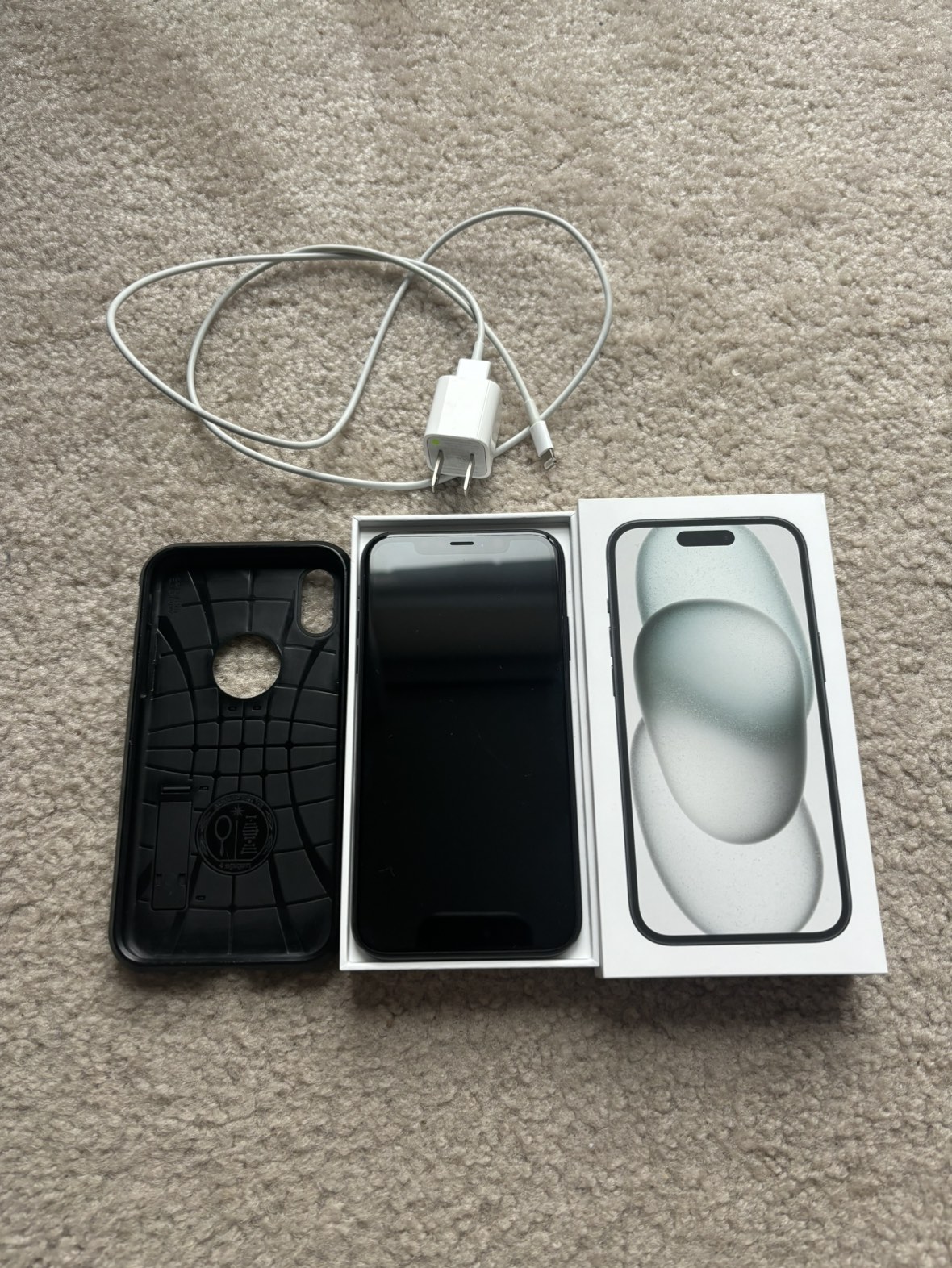 iPhone XR 64 gb (unlocked) - photo 2