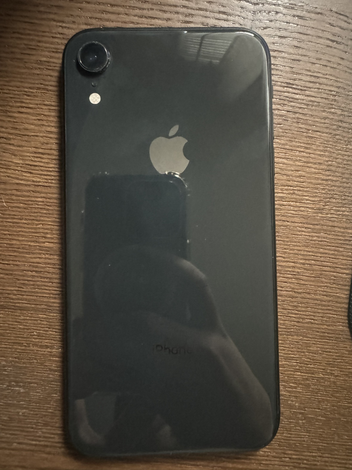 iphone XR (64GB) thumbnail