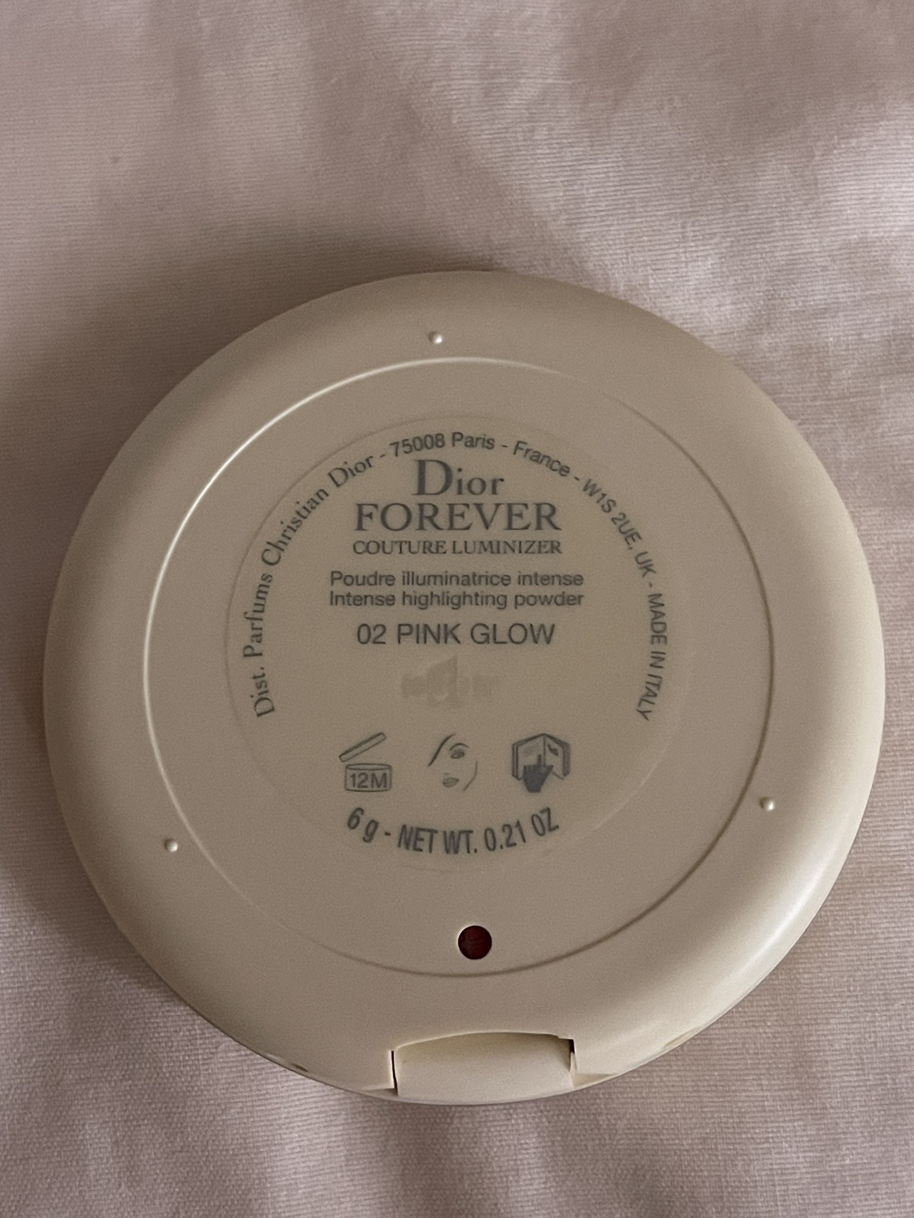 Dior forever couture luminizer highlighter powder image indicator(5)