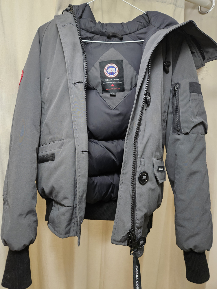 Canada Goose Bomber Winter Parka - Women's size small image indicator(2)