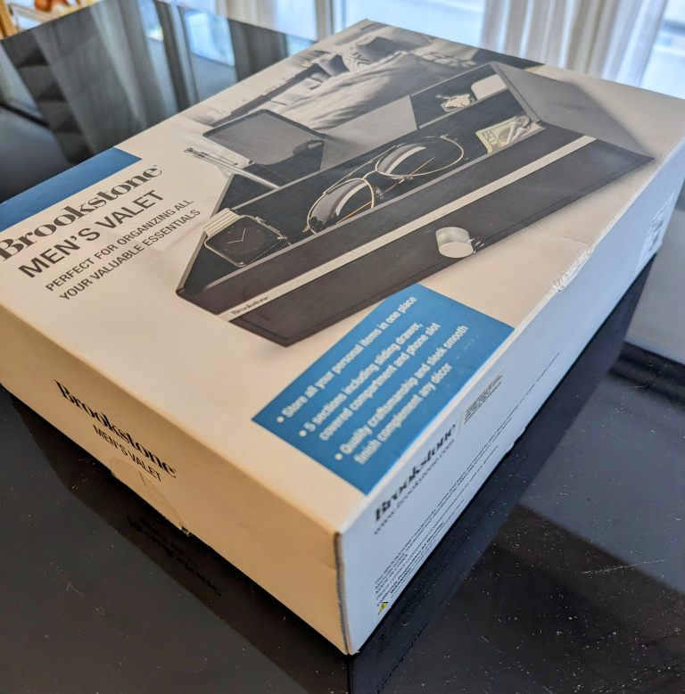 ❗MOVEOUT SALE❗Brand new Brookstone Valet- Table Organizer image indicator(2)