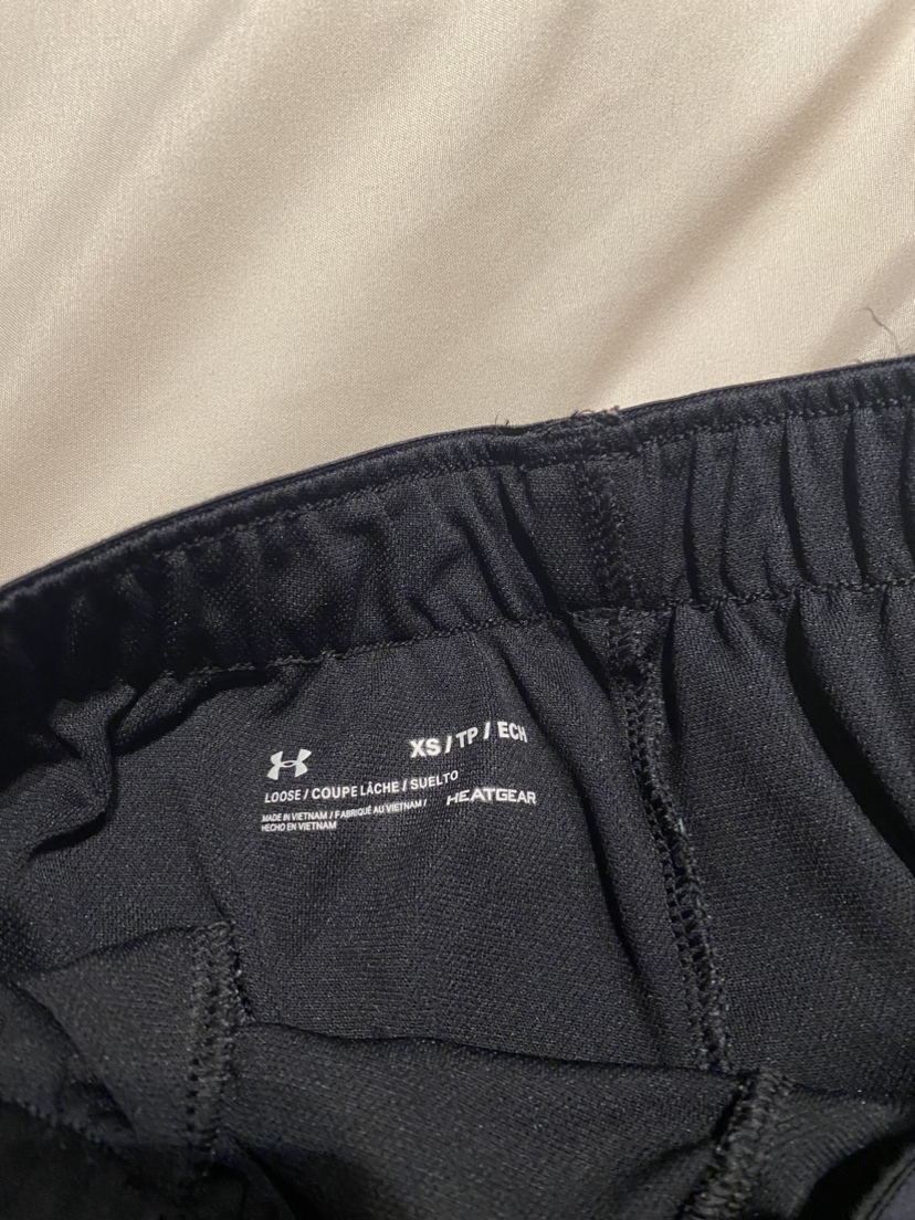 Under Armour Shorts - photo 2