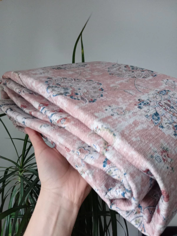 Runner rug thumbnail