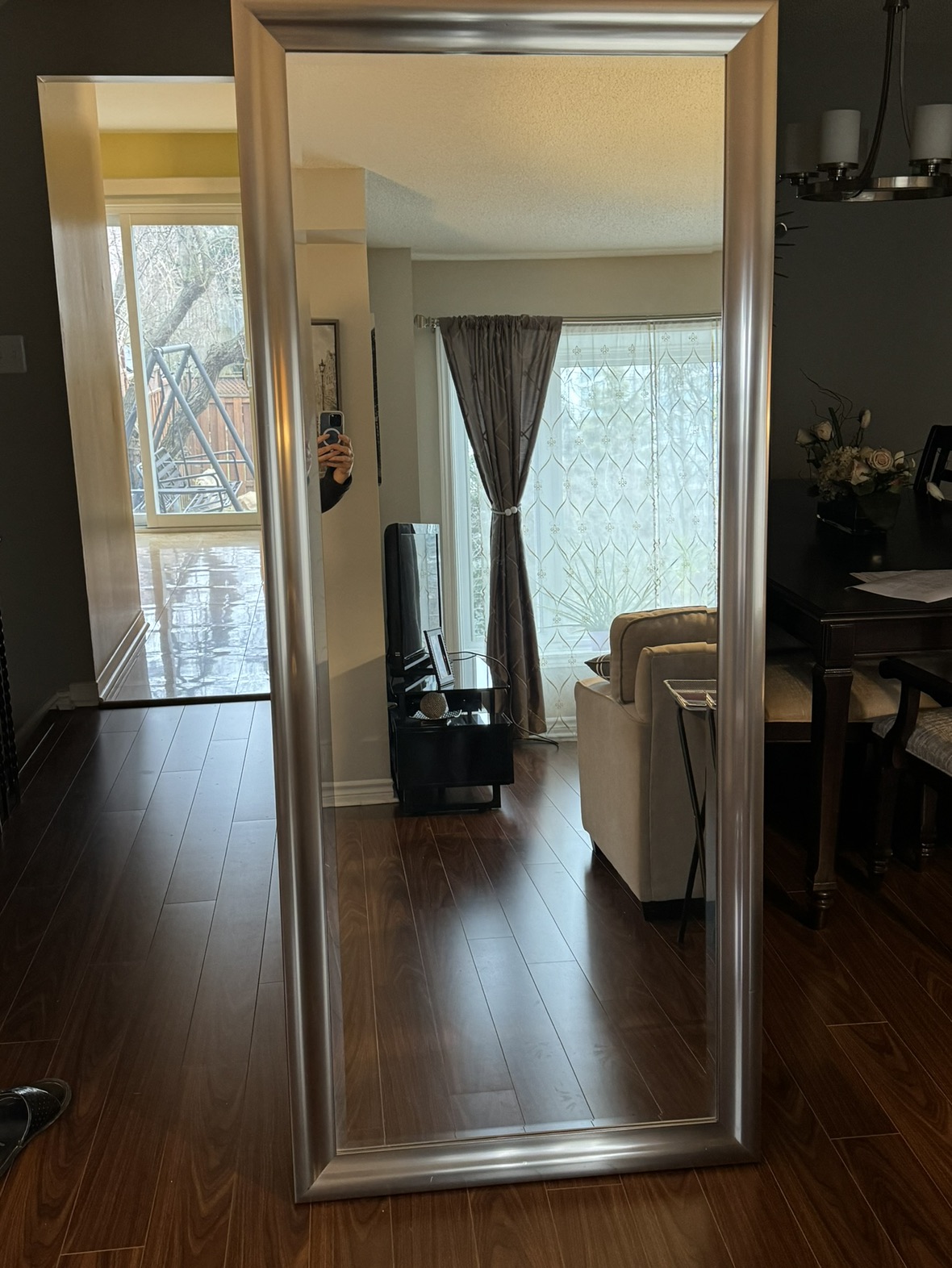 Floor mirror