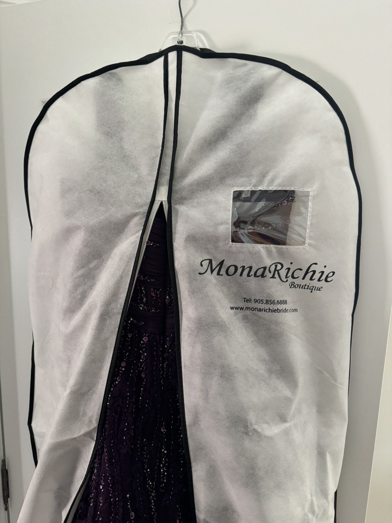 Women’s Formal Evening Dress - Size 18 image indicator(5)