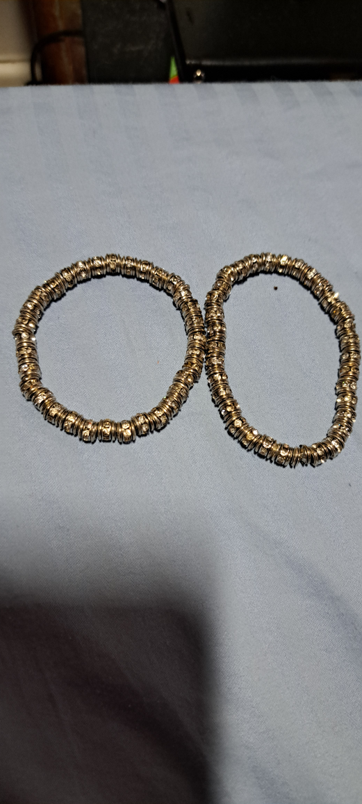 Bracelets image indicator(2)