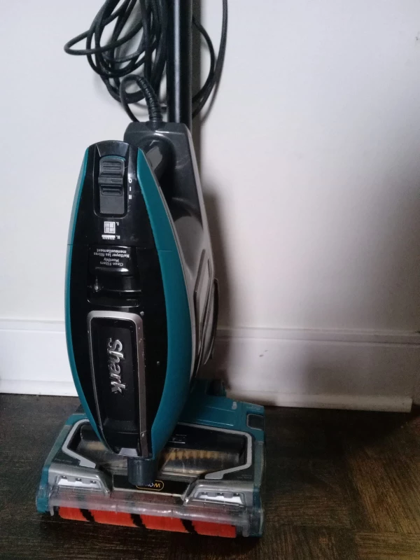 Vacuum Shark Rocket DuoClean thumbnail