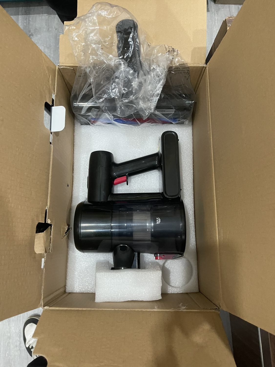 Cordless vacuum cleaner - photo 5