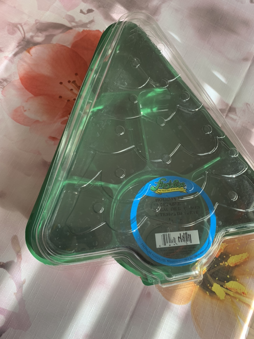2 christmas tree plastic trays thumbnail