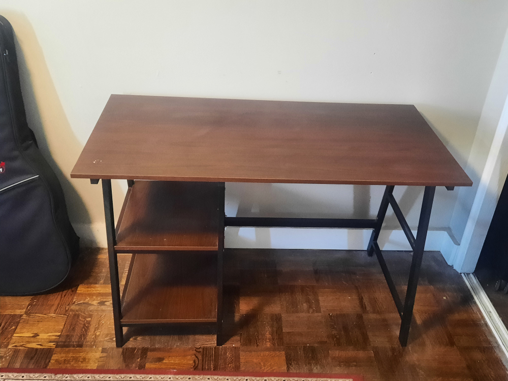 Work Desk - photo 2