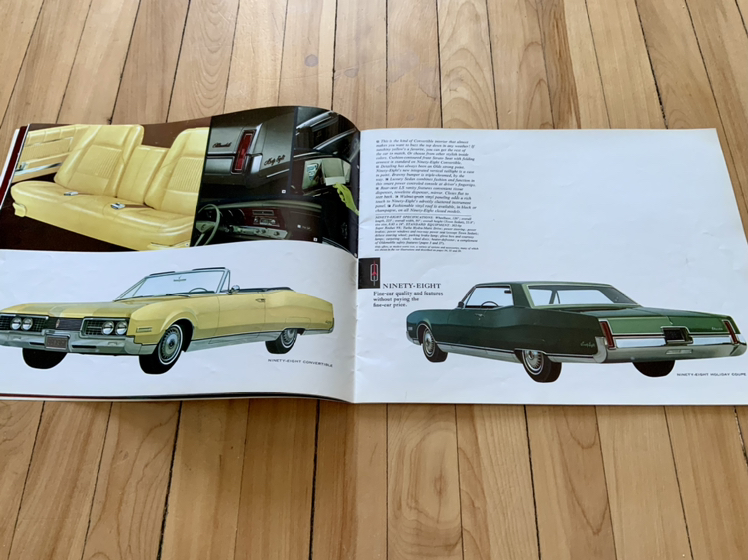 ⭐️⭐️Vintage 1967 Oldsmobile Brochure Booklet⭐️⭐️ image indicator(4)